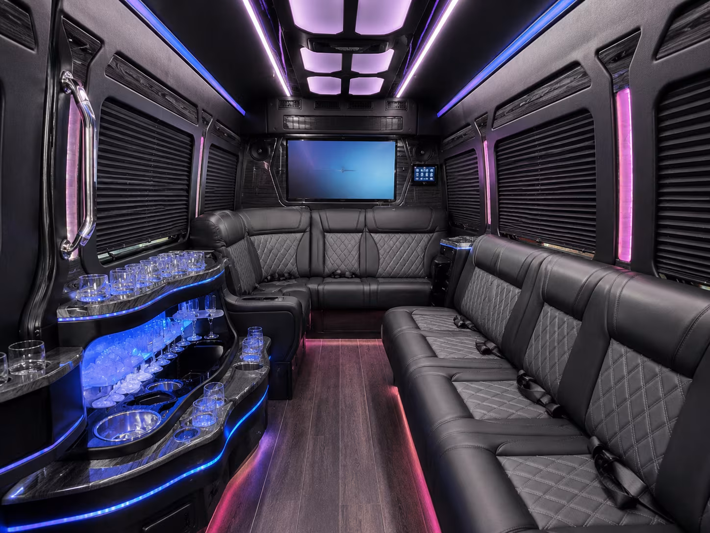 airport transfers hotel shuttles group transportation to and from chs