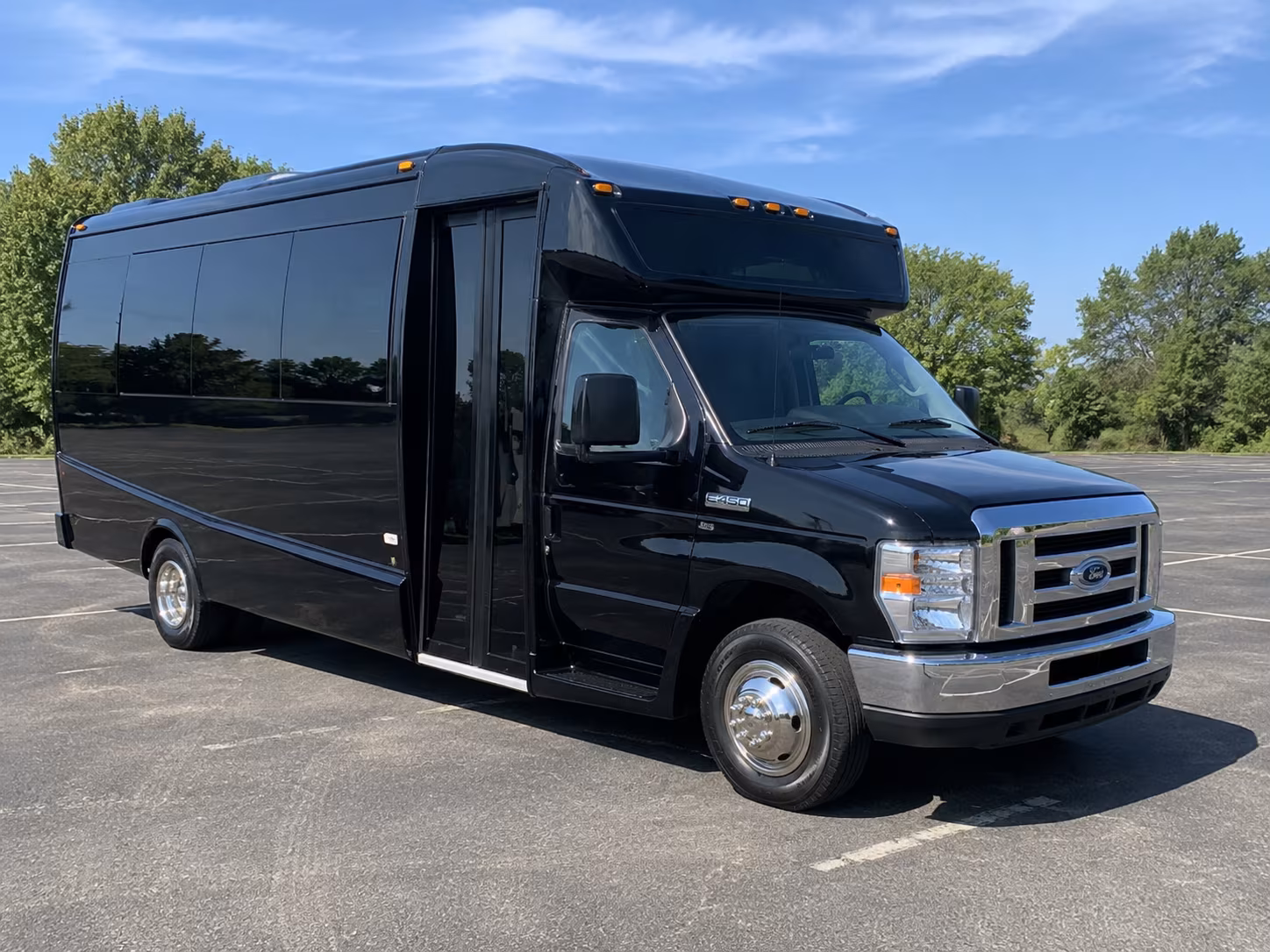 goose creek short and long distance charter bus rentals for goose creek teams and fans