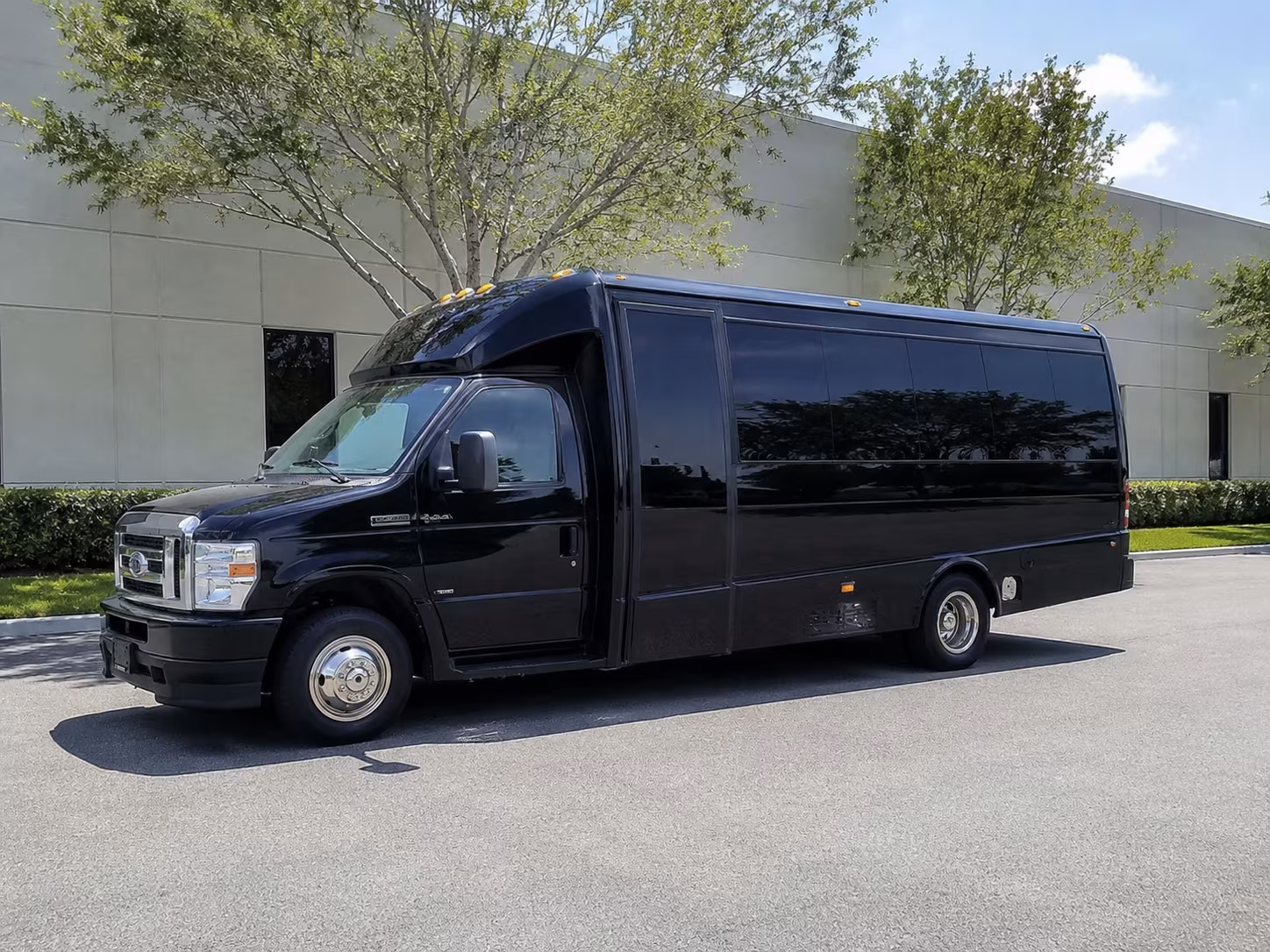wadmalaw island winery tours start with the right vehicle